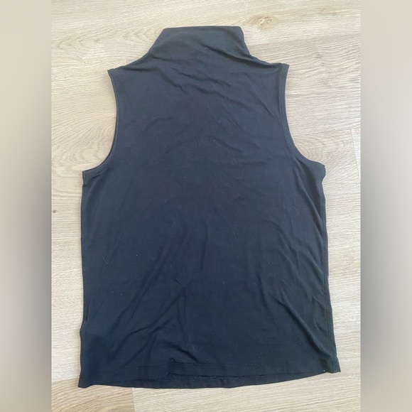 Athleta Outbound Tank - Picture 7 of 7